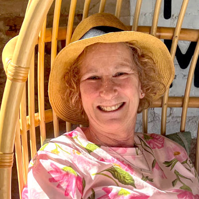 Geri Capeloto profile image